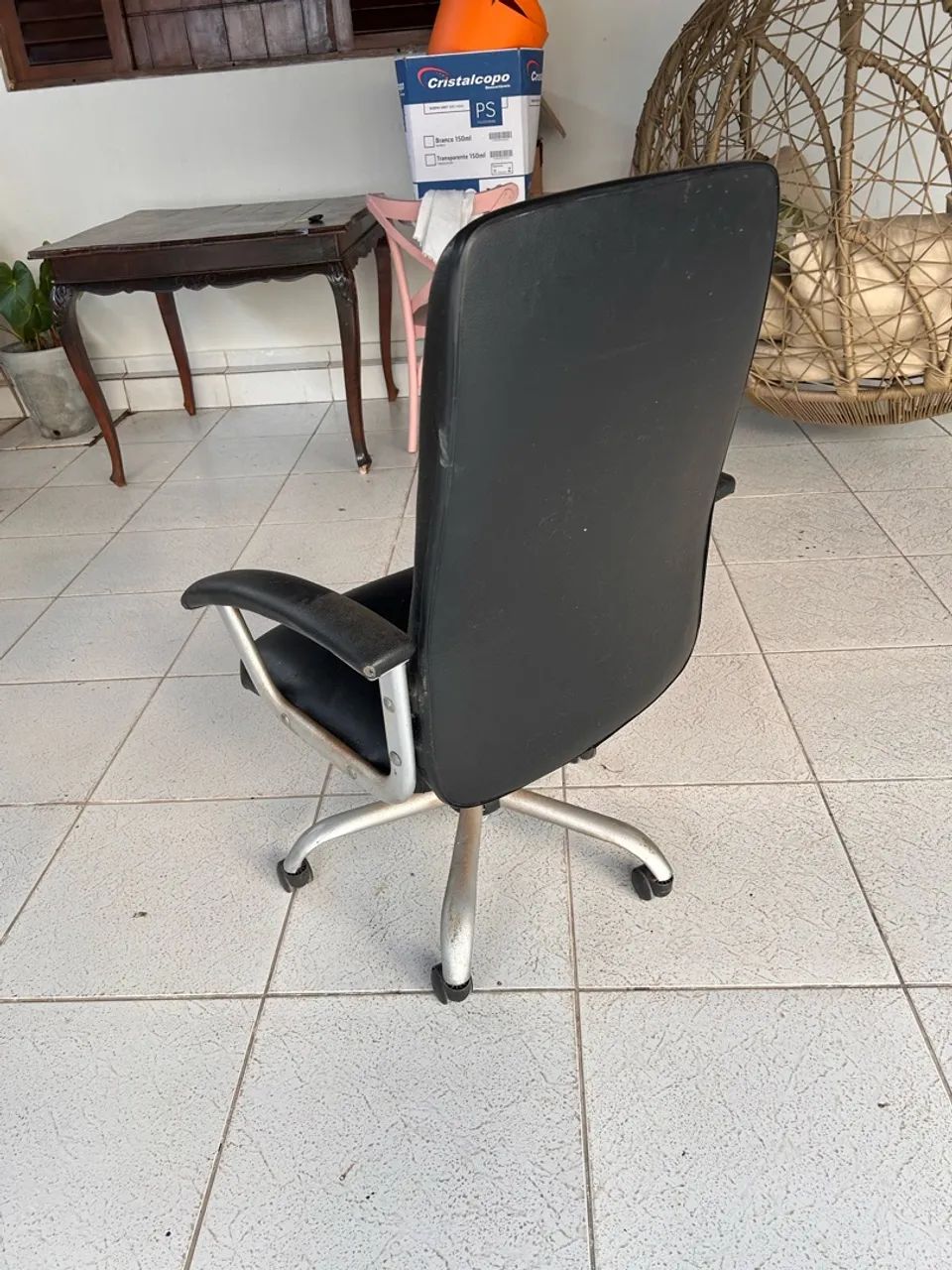 Vendo Cadeira de Escritório  - Foto 3