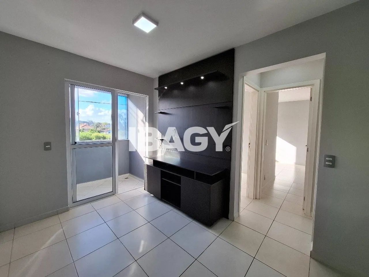 Excelente Apartamento 2 dormitório(s) em Fundos - Biguaçu - Foto 3