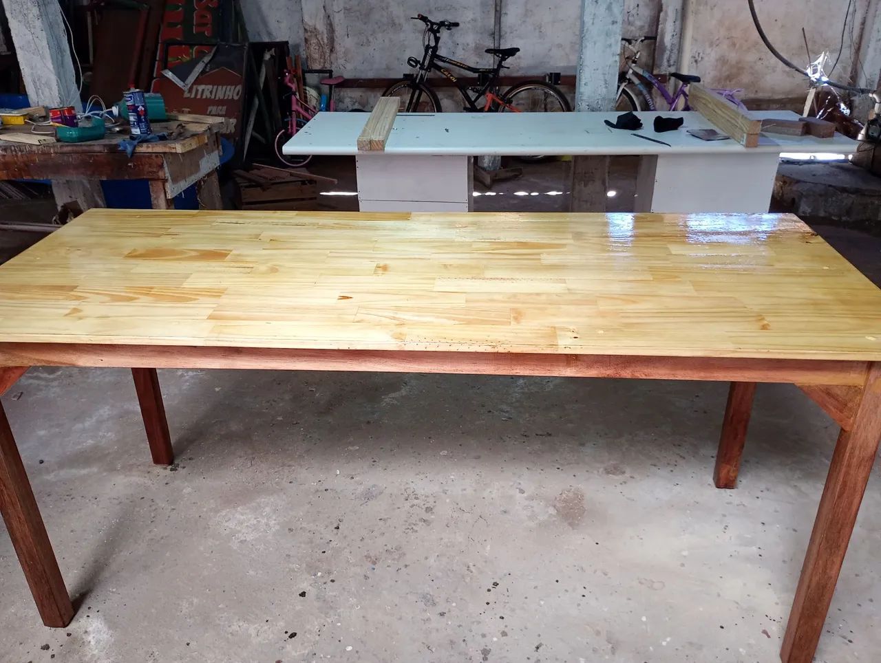 Mesa de madeira. - Foto 2