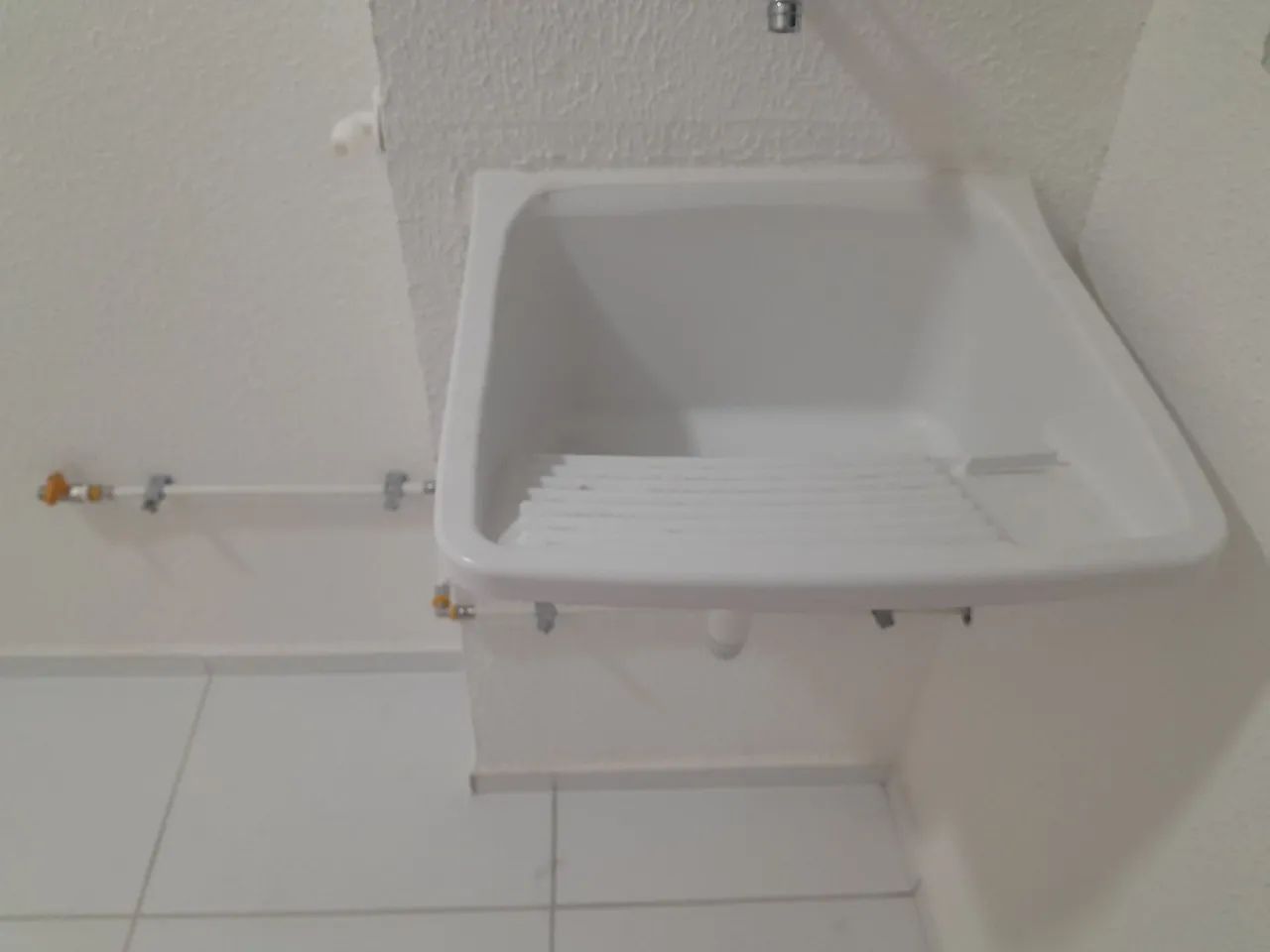 Pia de mármore e Cuba de inox, e lavanderia  - Foto 2