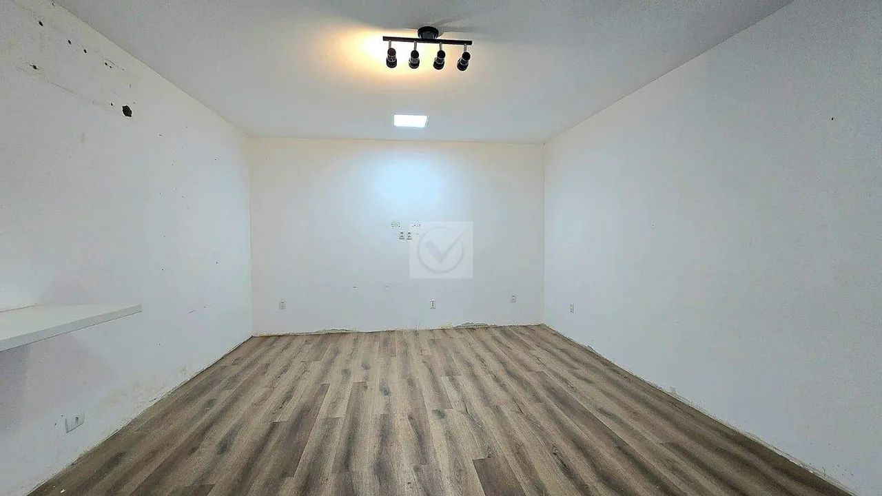 Excelente Oportunidade no Siqueira Campos: Galpão Comercial com 450 m² de Área Total - Foto 5