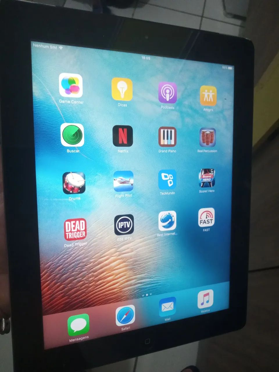 iPad 3 Apple 32GB Wi-Fi + 4G Usado - Muito Conservado