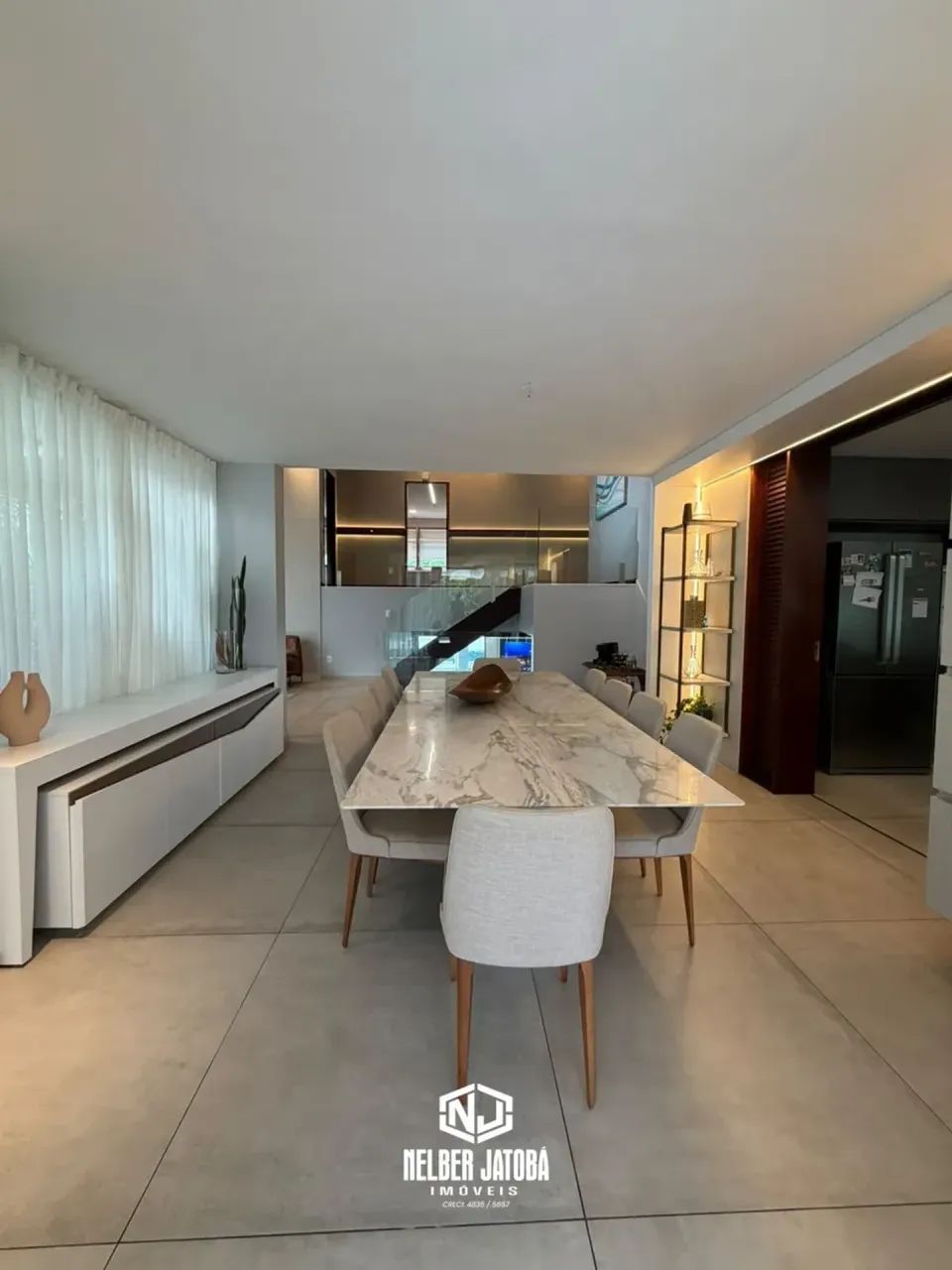 Aldebaran | 425m² | 4 Suítes | Terreno 680m² - Foto 4