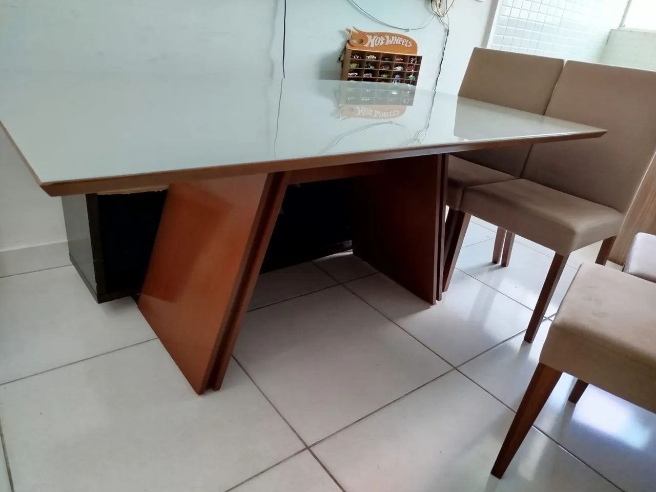 Mesa com 8 cadeiras - Foto 3