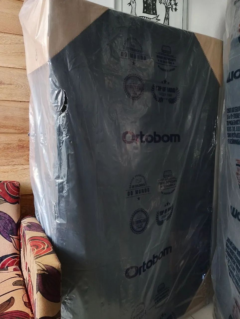 Base Corino Preta Queen Ortobom 