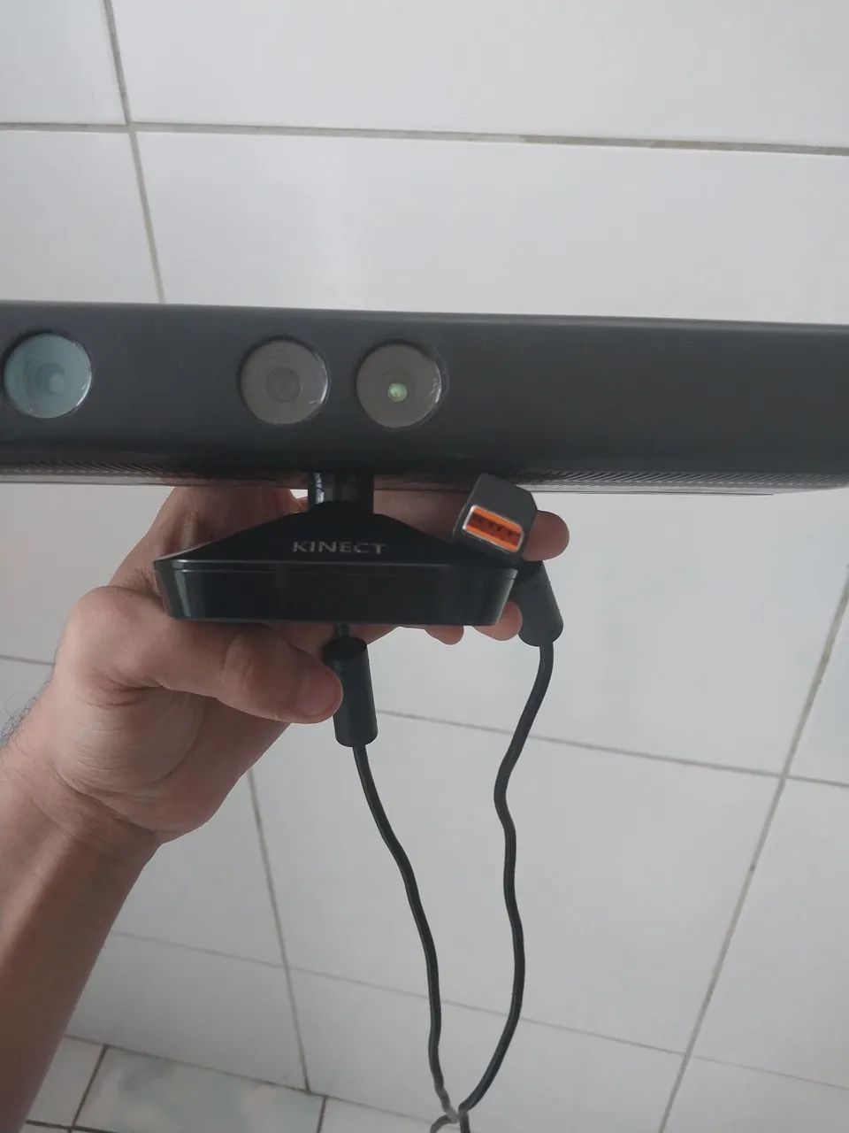 Xbox 360 com jogos + 2 controles + kinect - Foto 4