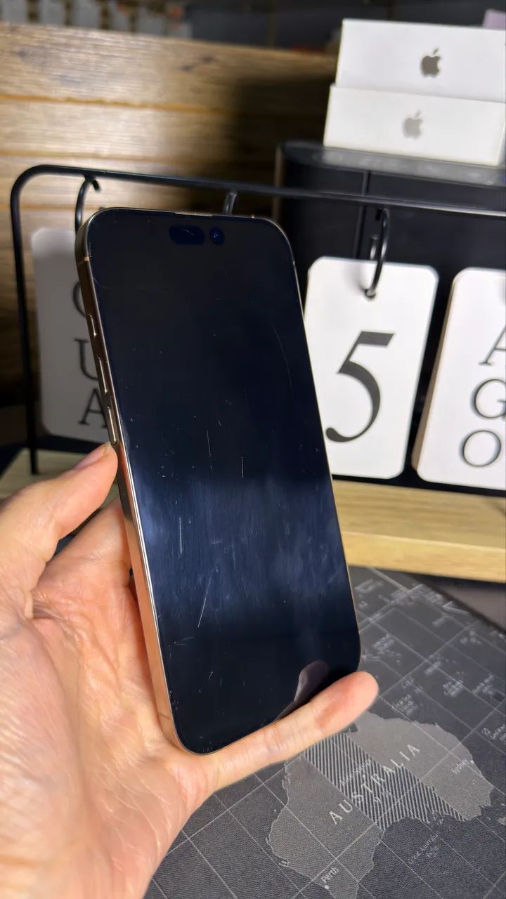 iPhone 16 Pro Max - Foto 3