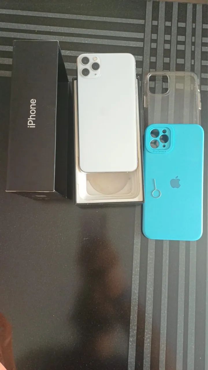 Apple iPhone 11 Pro Max - Celulares e Smartphones - Setor Pedro