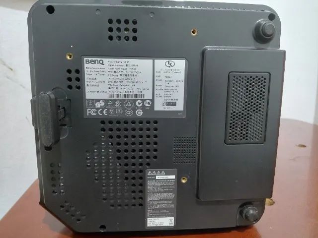 Projetor BenQ MP624,  DLP (Digital Light Processing) - Foto 2
