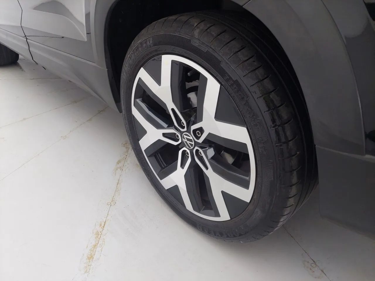 Volkswagen Taos Highline 1.4 250 TSI Flex Aut., foto 12 de 18