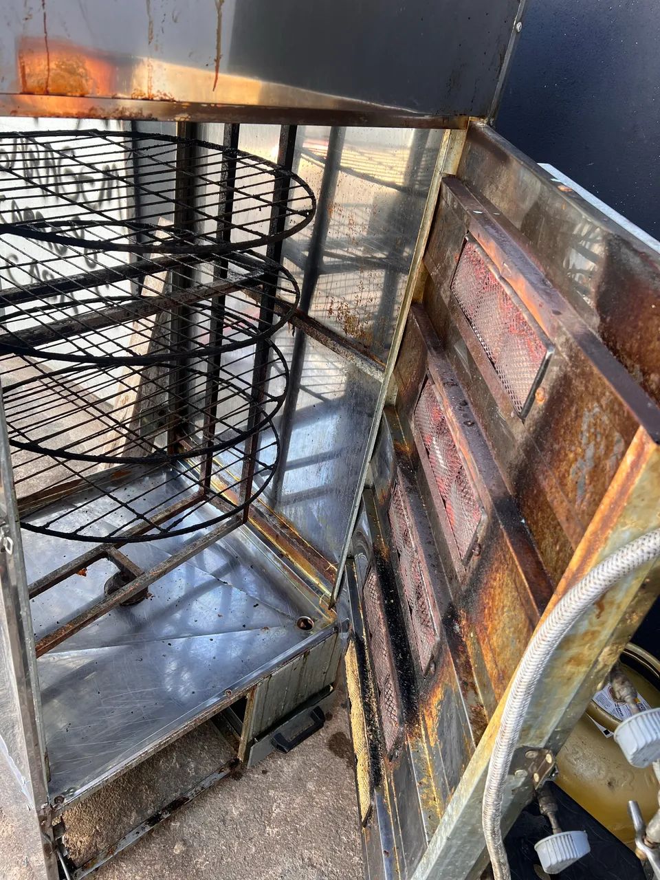 Máquina de Assar Frango e Carnes - Foto 2