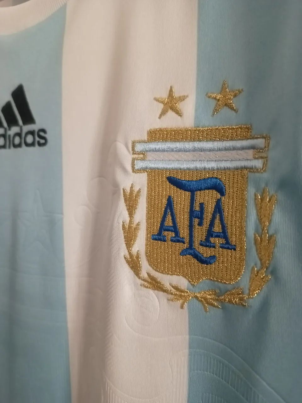 Camisa oficial Argentina Messi "18" - Foto 4