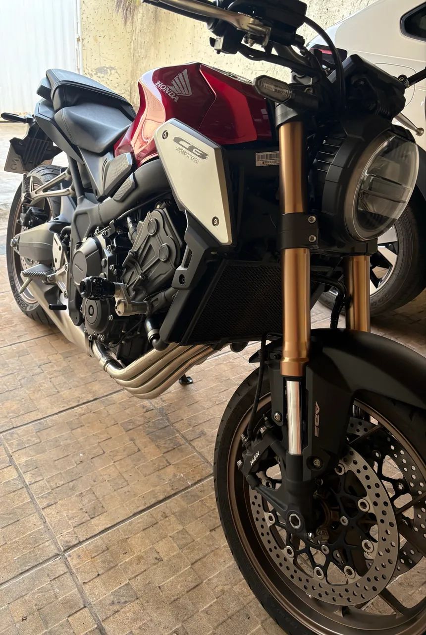 CB 650R