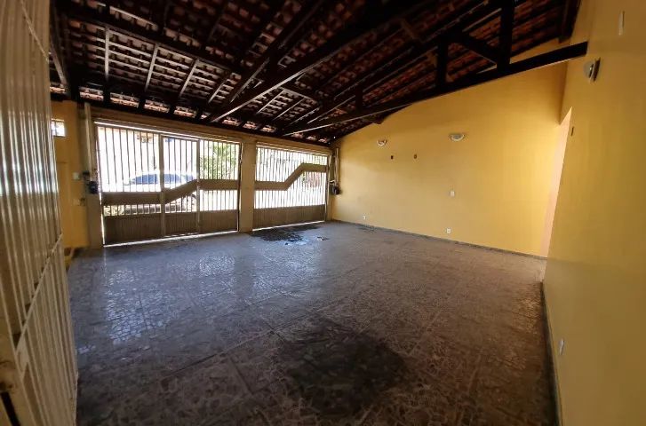 Casa com Piscina e 3 Suítes - a poucos metros do Parque Meio do Mundo - Titulada - Foto 7