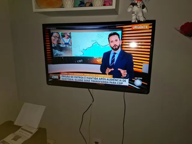 TV Toshiba 32 polegadas Smart TV - Foto 4