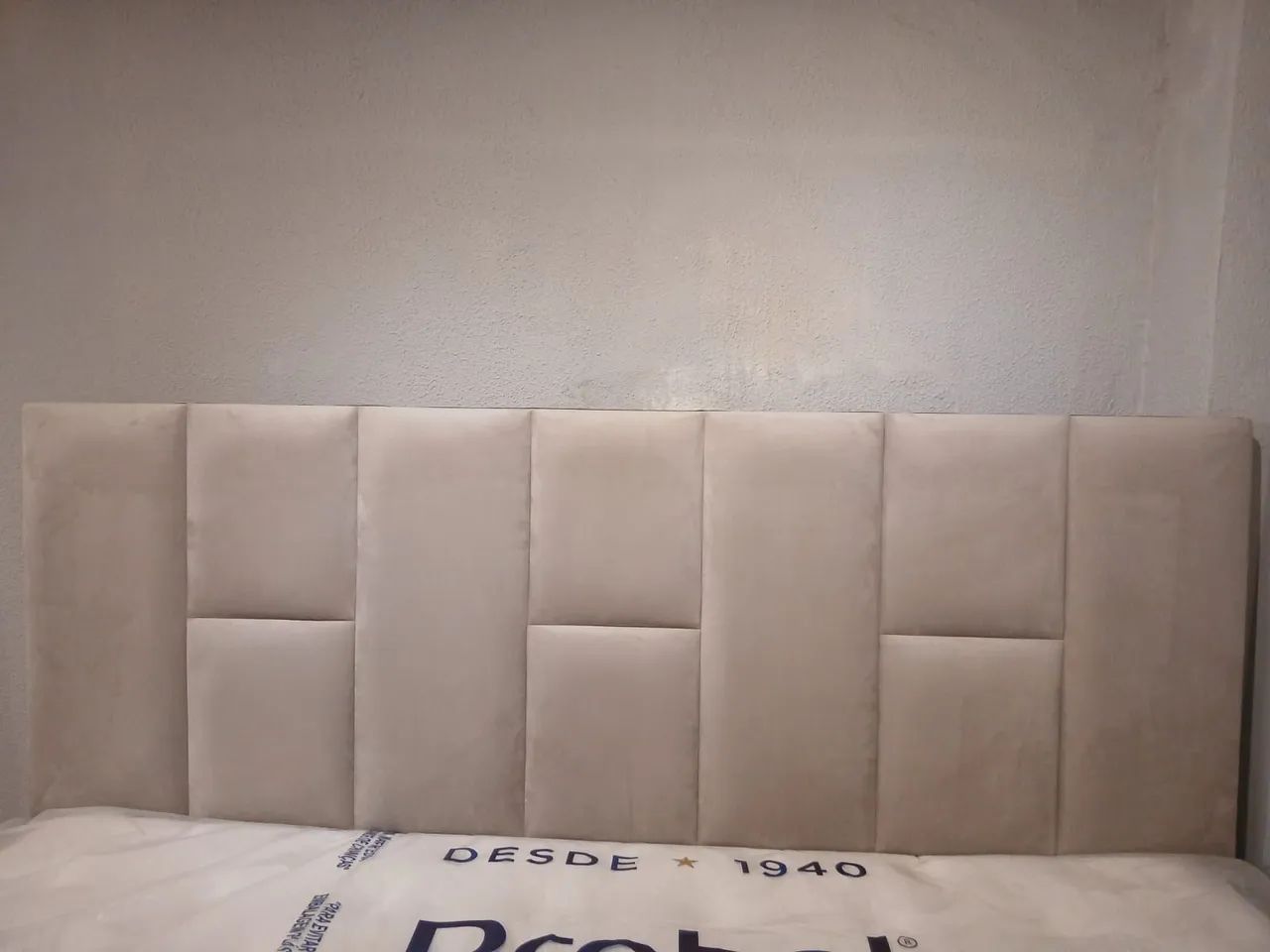 Painel Cabeceira Estofado King Suede Marfim 