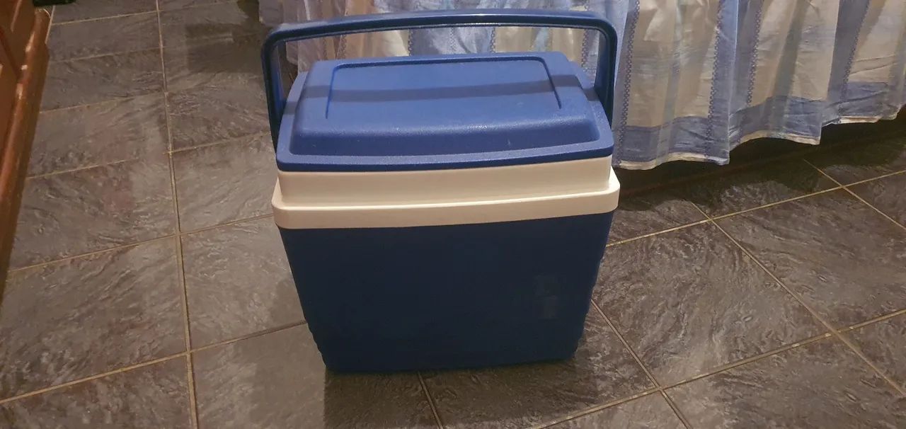 cooler azul 