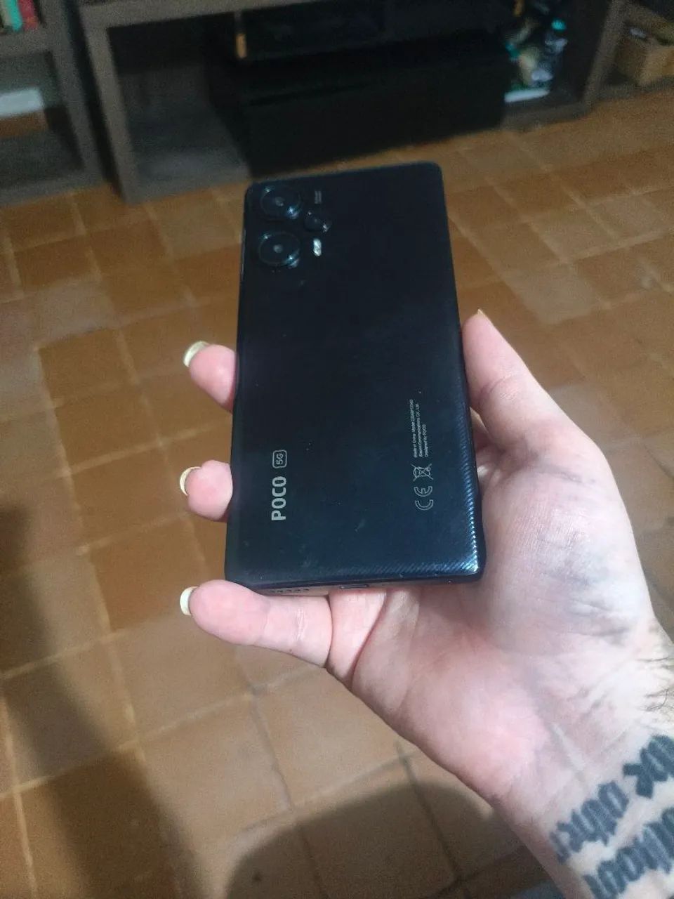 Poco F5 12GB 256g - Foto 2