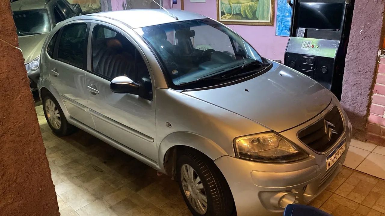 Citroën C3 C3 GLX 1.4/ GLX Sonora 1.4 Flex 8V 5p 2011