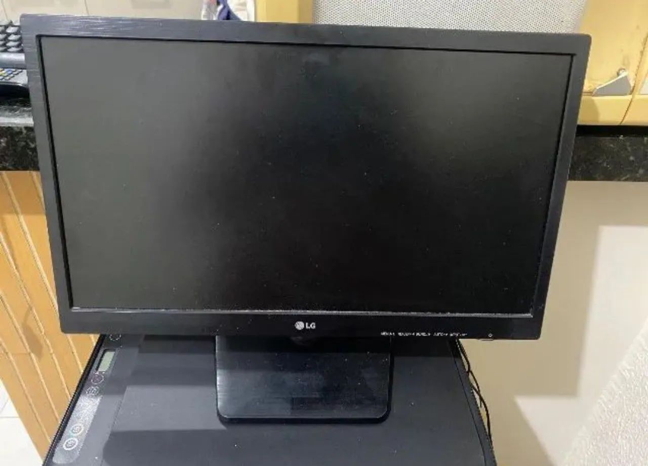 Monitor LG 19"