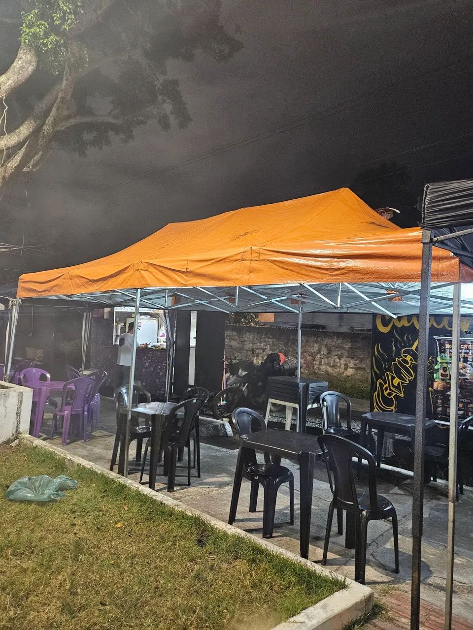 ? OPORTUNIDADE! TENDA 3x6 À VENDA - Foto 2