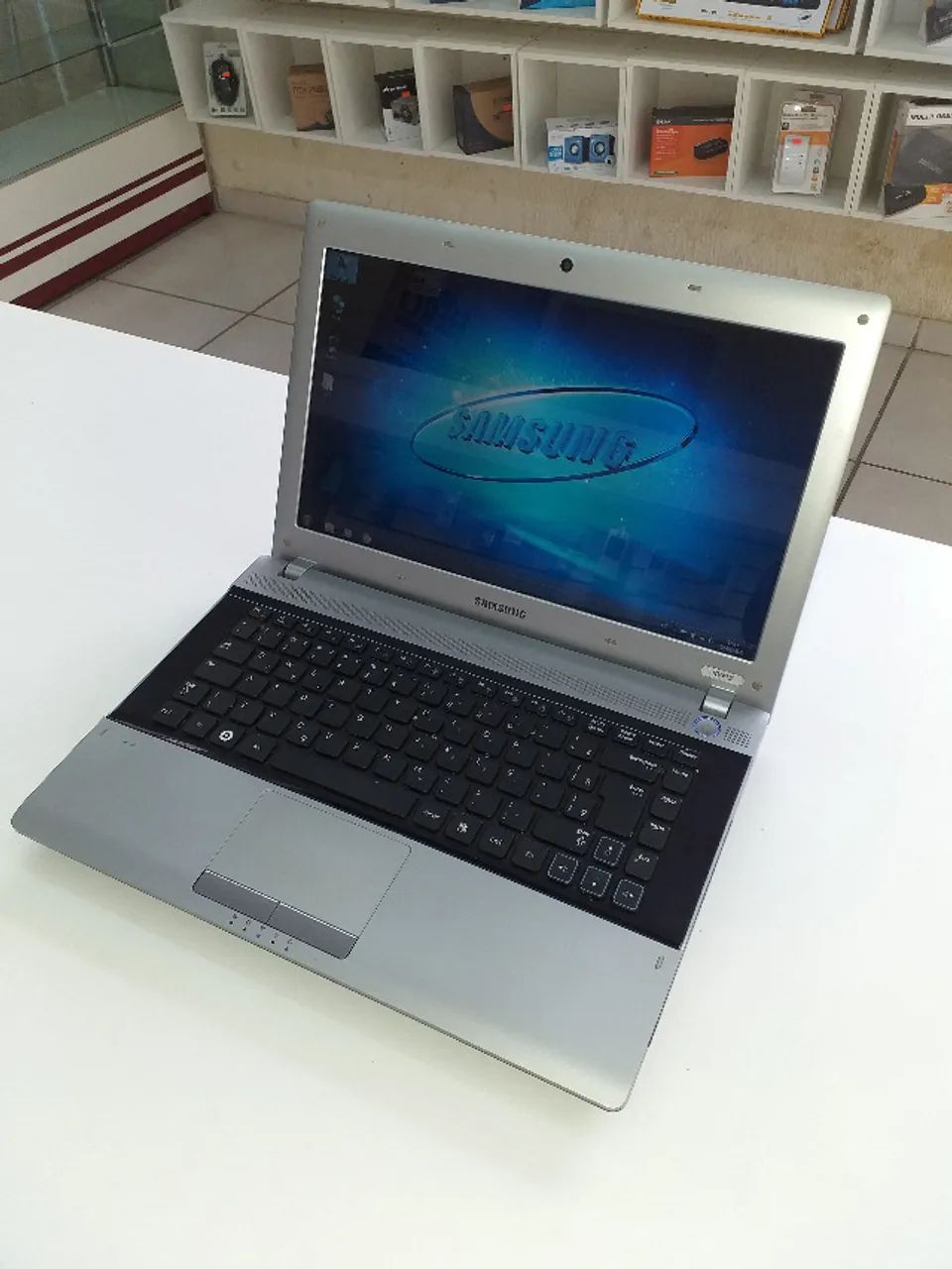 Notebook Samsung i3 HD 320GB Mem 4GB Tela 14 - Foto 3