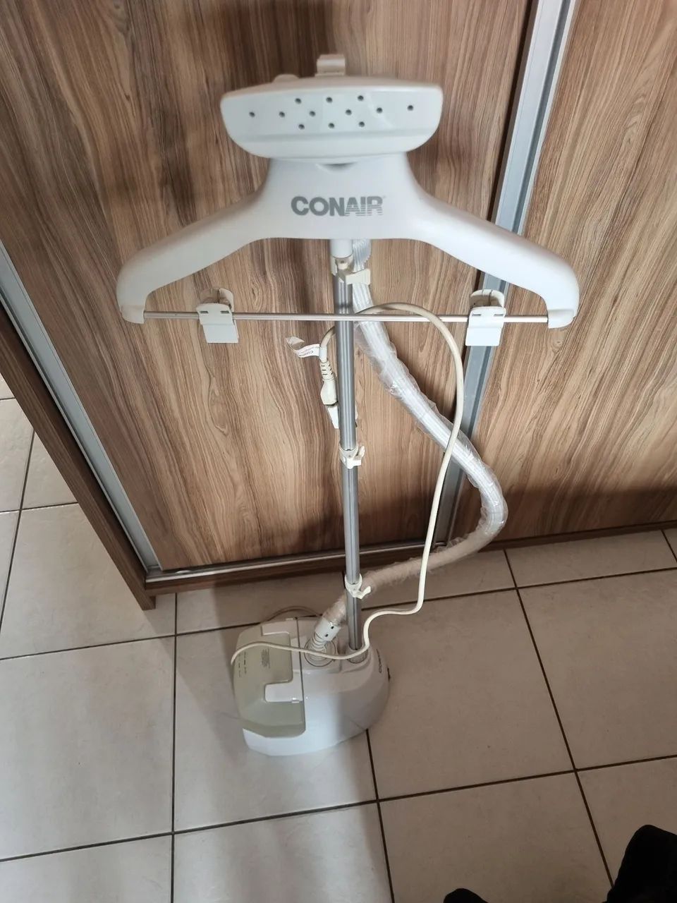 Vaporizador de roupa conair  - Foto 2