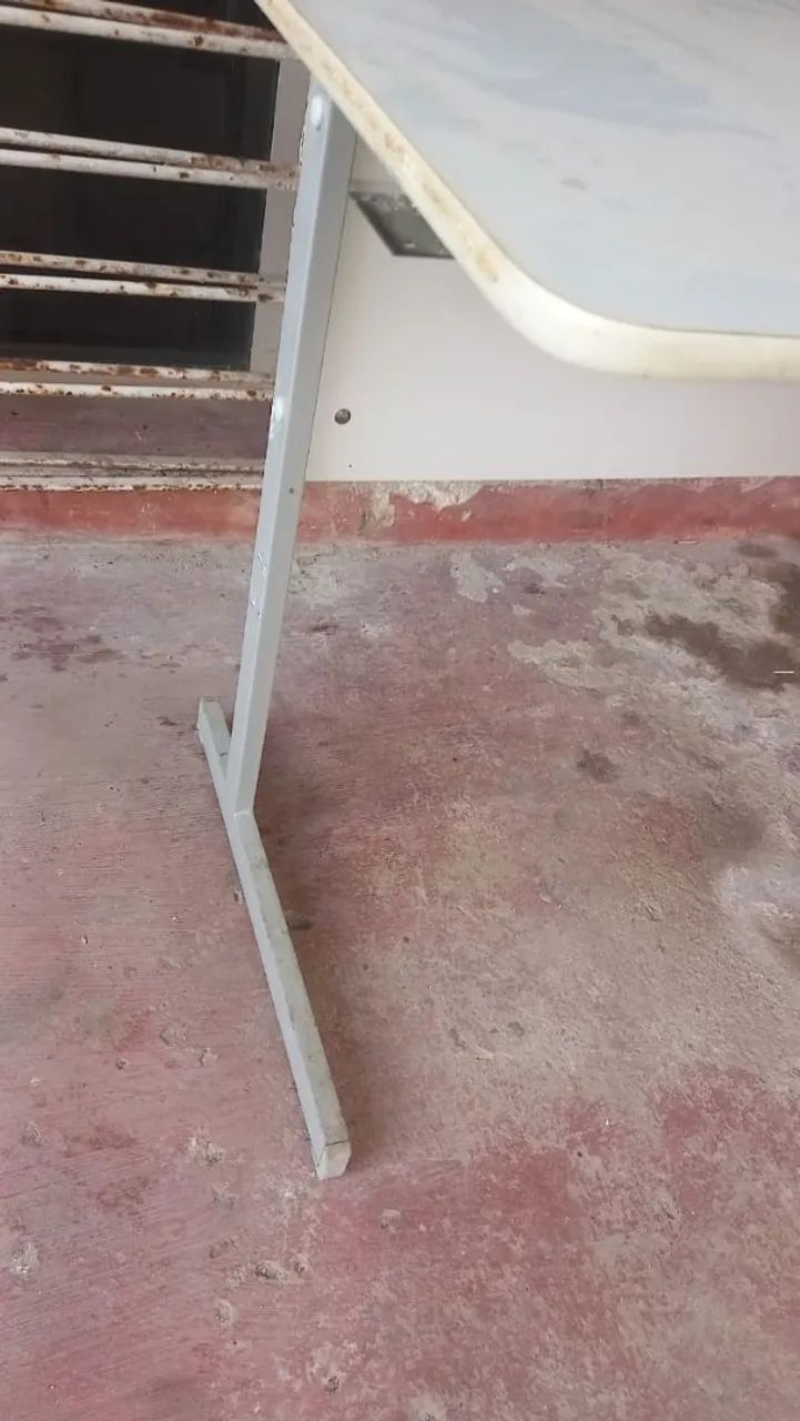 Biro usado em perfeito estado - Foto 3