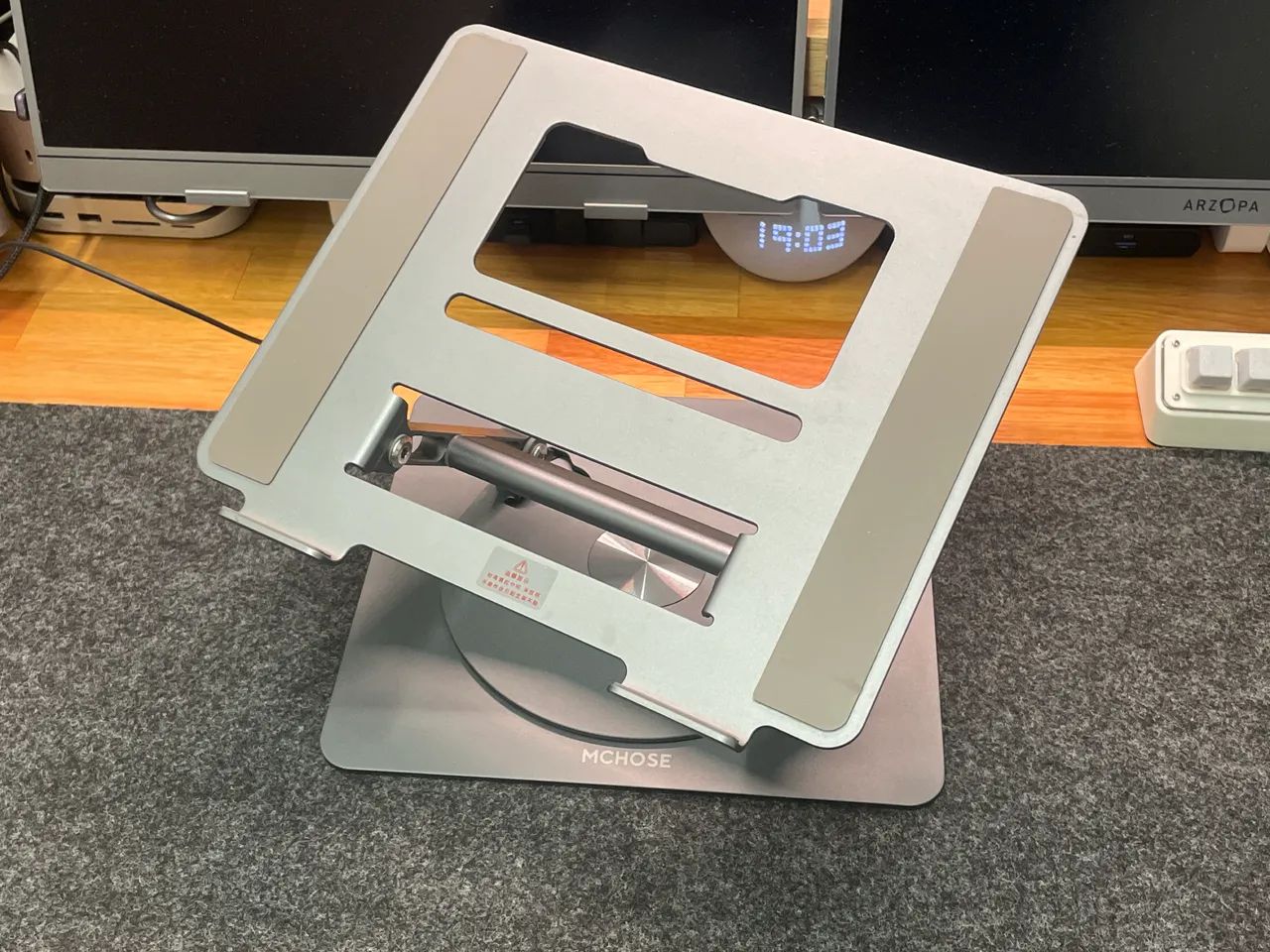 Suporte para MacBook MCHOSE giratório - Foto 2
