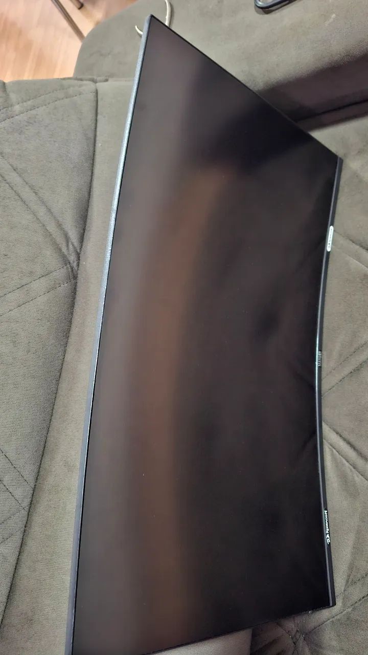 Monitor 27 polegadas 240hz curvo - Foto 2
