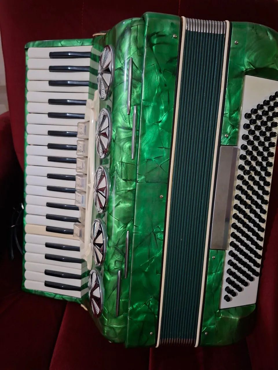 Acordeon 120 baixos veronese verde - Foto 5