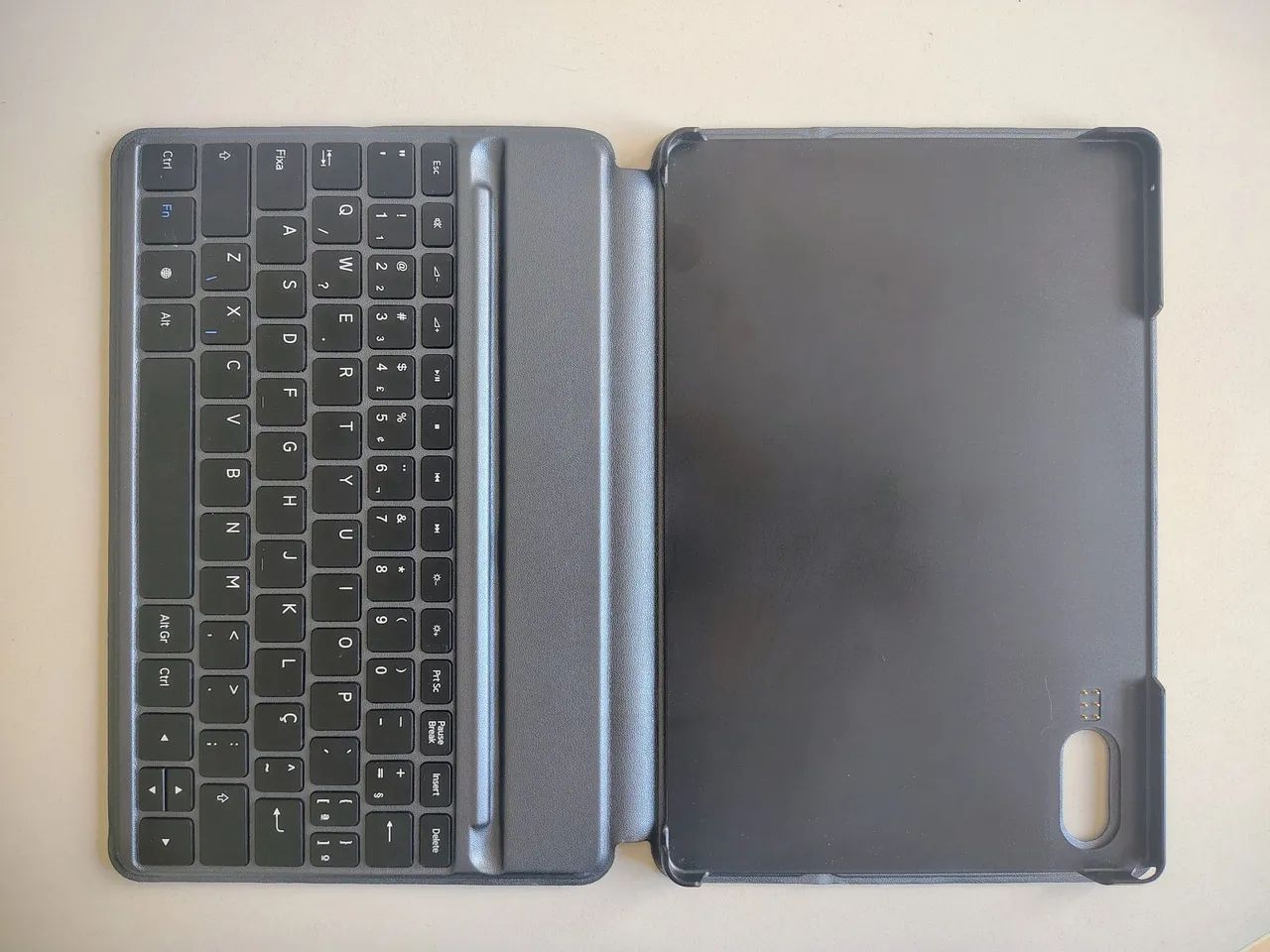 Tablet Vision tab 10 com teclado embutido na capa original - Foto 4