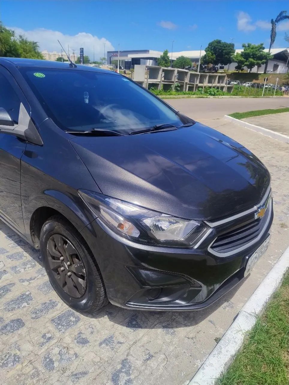 Chevrolet Onix Hatch LT 1.0 8V Flex Mec. 4P 2017 - Foto 3