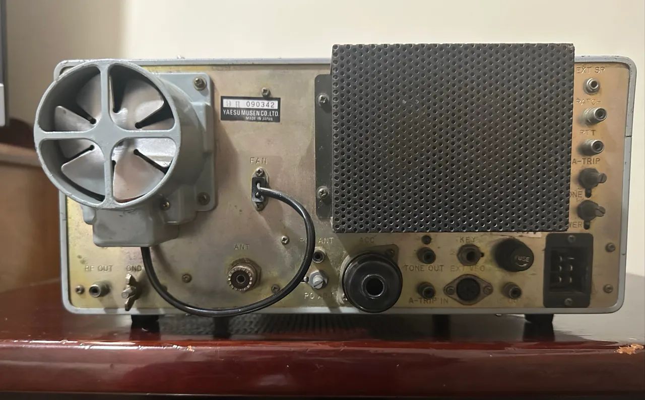 Rádio YAESU FT 101 ZD - Aparelhos de Som - Vila Osasco, Osasco
