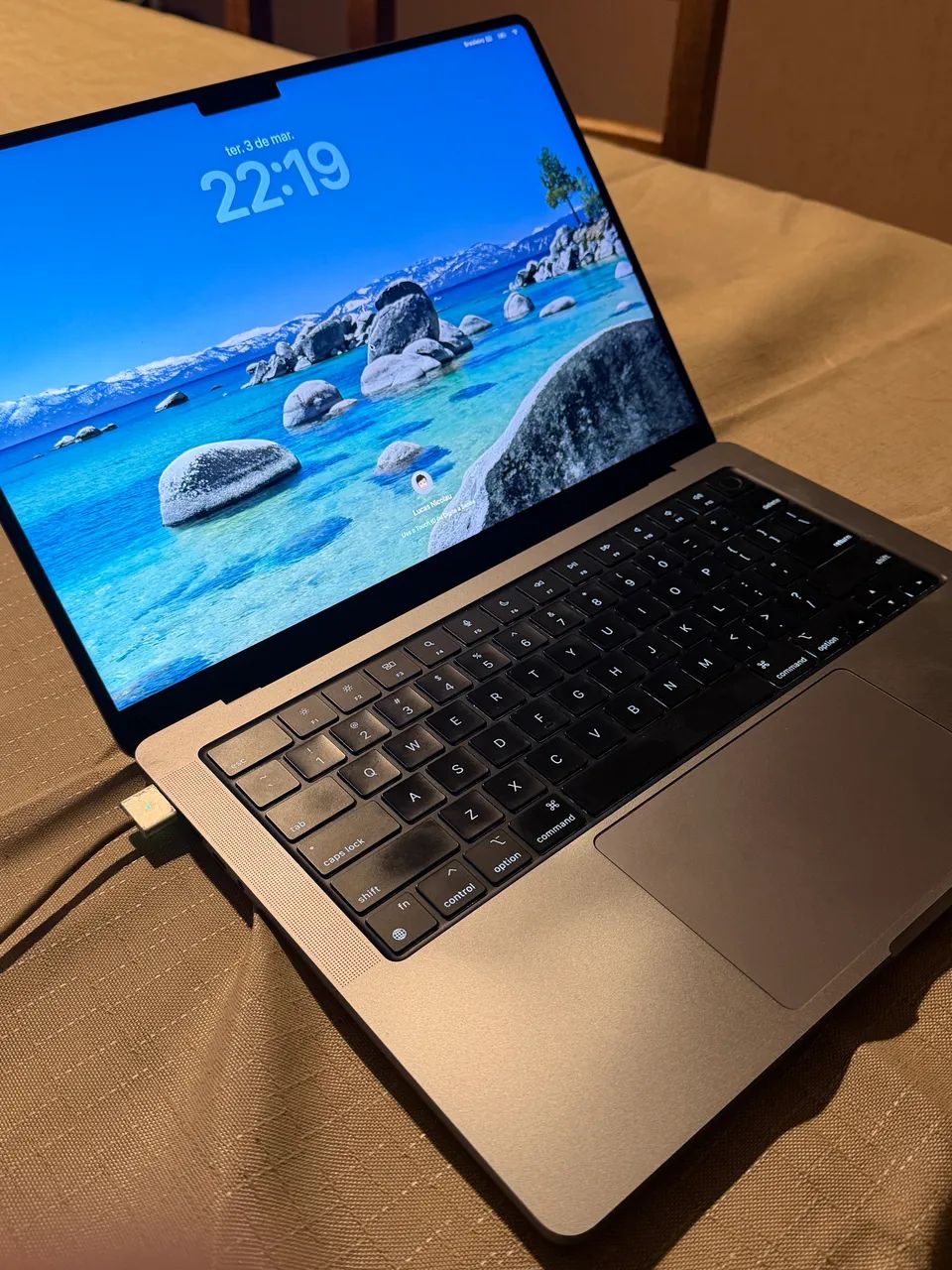 Apple MacBook Pro 14" M1 Pro 10Core CPU/16Core GPU, 16GB, 1TB Cinza Espacial - 86% - Foto 4