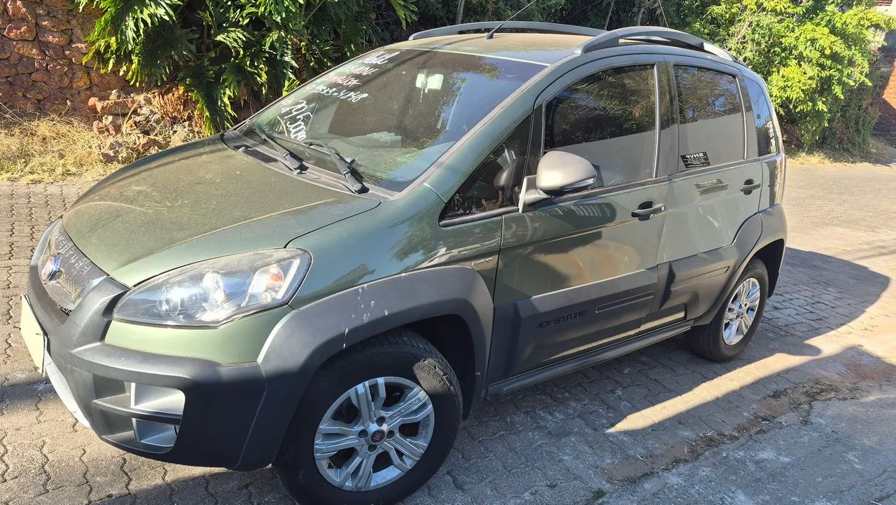 Fiat Idea Adv./ Adv.lock.dualogic 1.8 Flex 5P 2012 - Foto 3