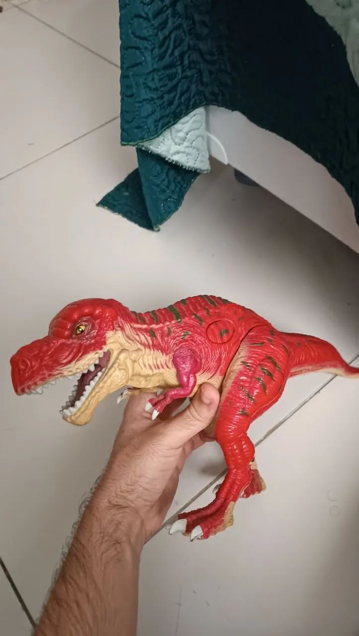 Kit Dinossauros Colecionáveis Hasbro  - Foto 3