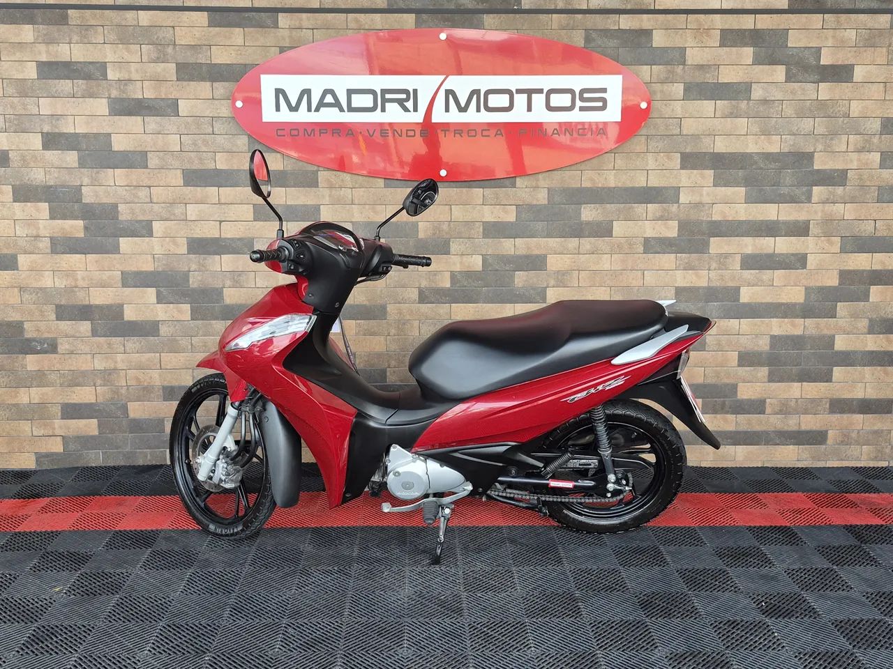 Honda BIZ 125 125 cc  - Foto 5