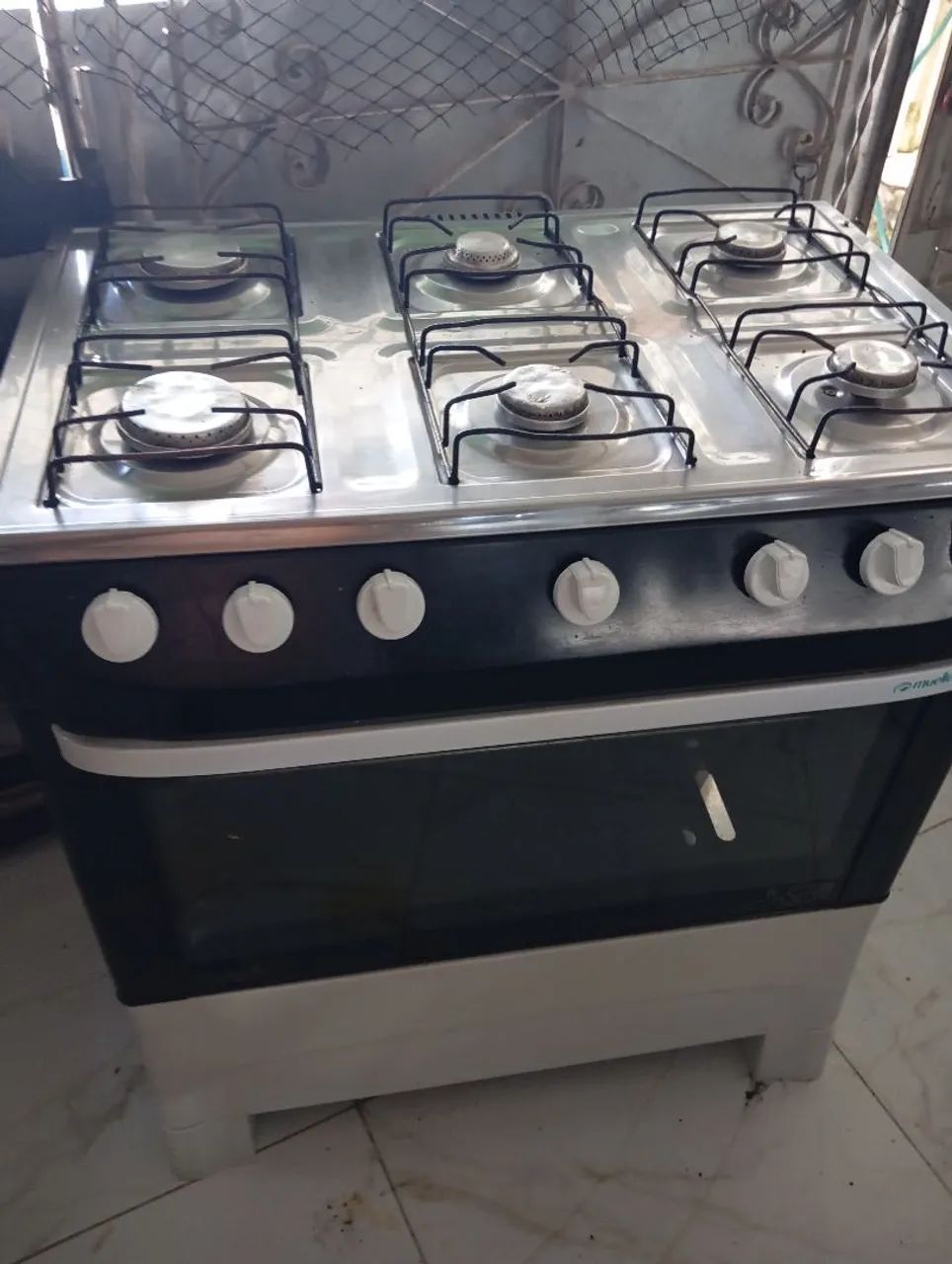 Fogão de 6 bocas bem conservado - Foto 5