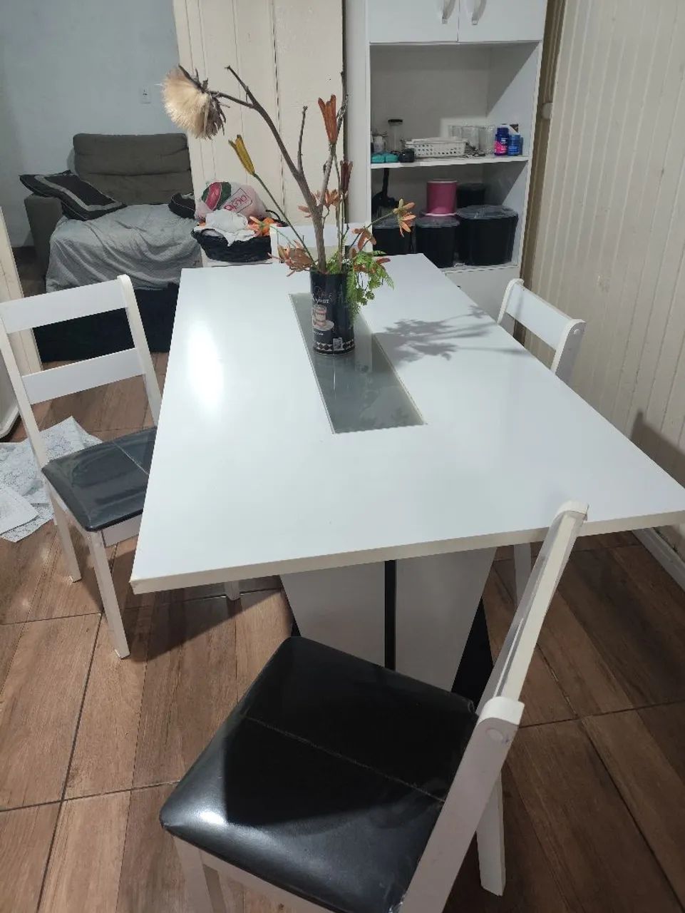 Mesa de jantar com 4 cadeiras  - Foto 3