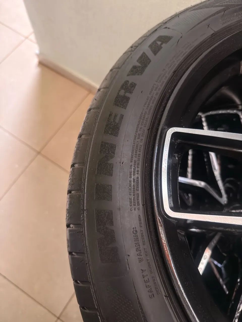 Rodas aro 18 5x114,3 com pneus  - Foto 2