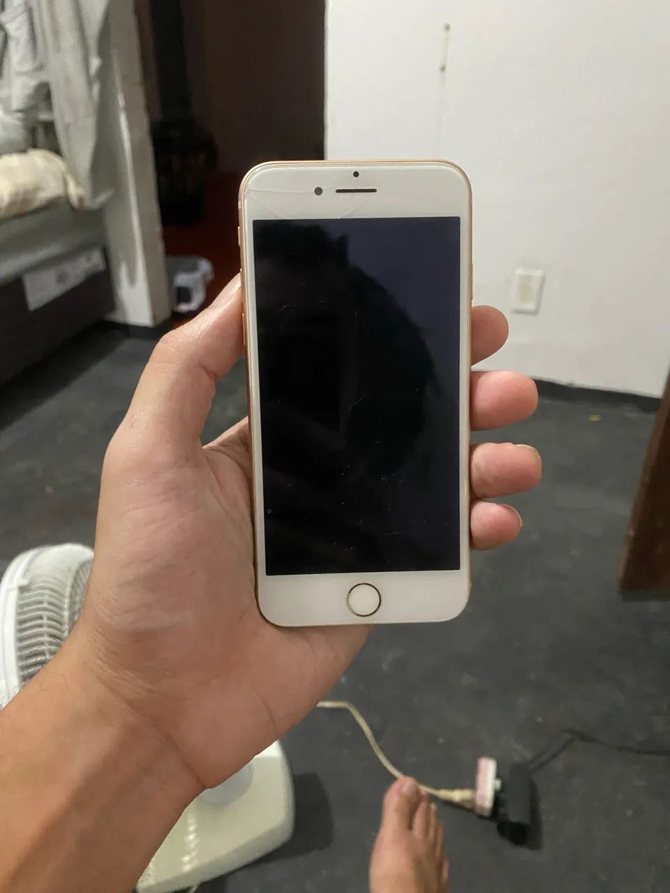 iPhone 8 