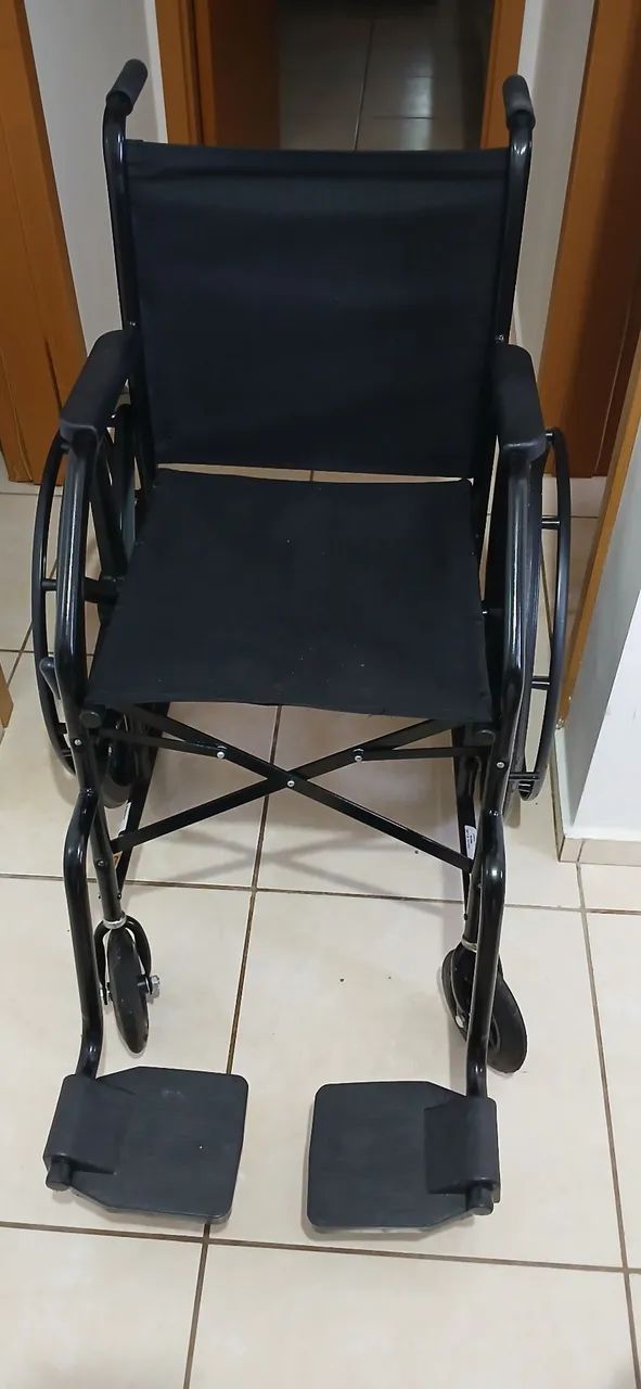 Cadeira de rodas  - Foto 3