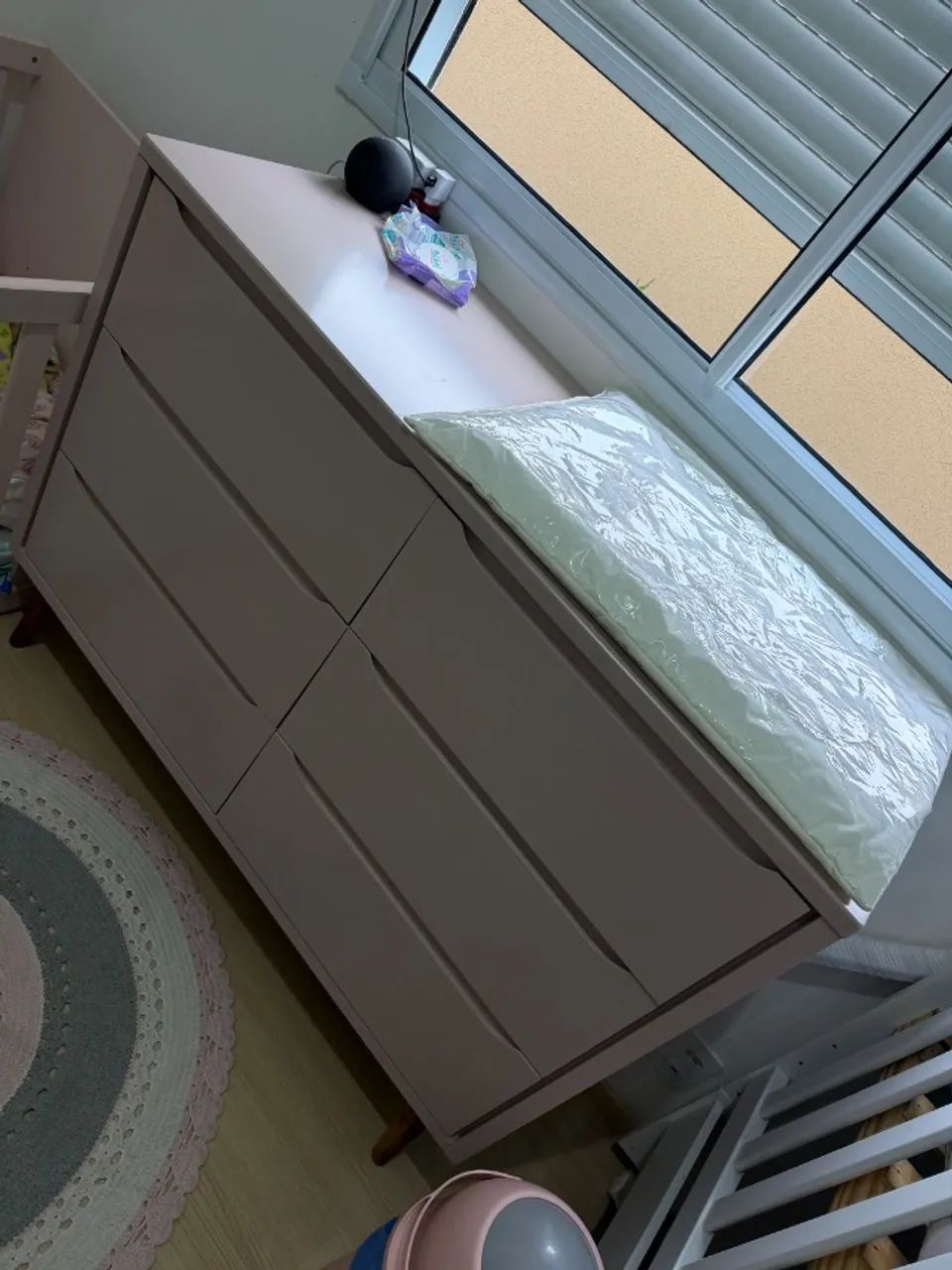 Cômoda rosa infantil quarto bebê  - Foto 3