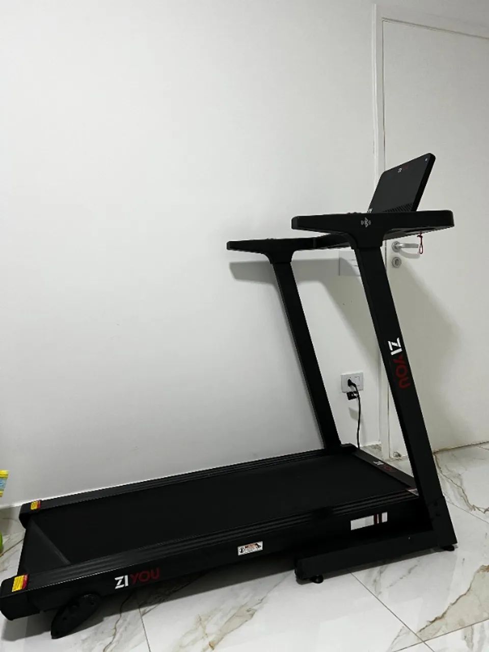 Esteira Ergométrica ZiYou 150 G1