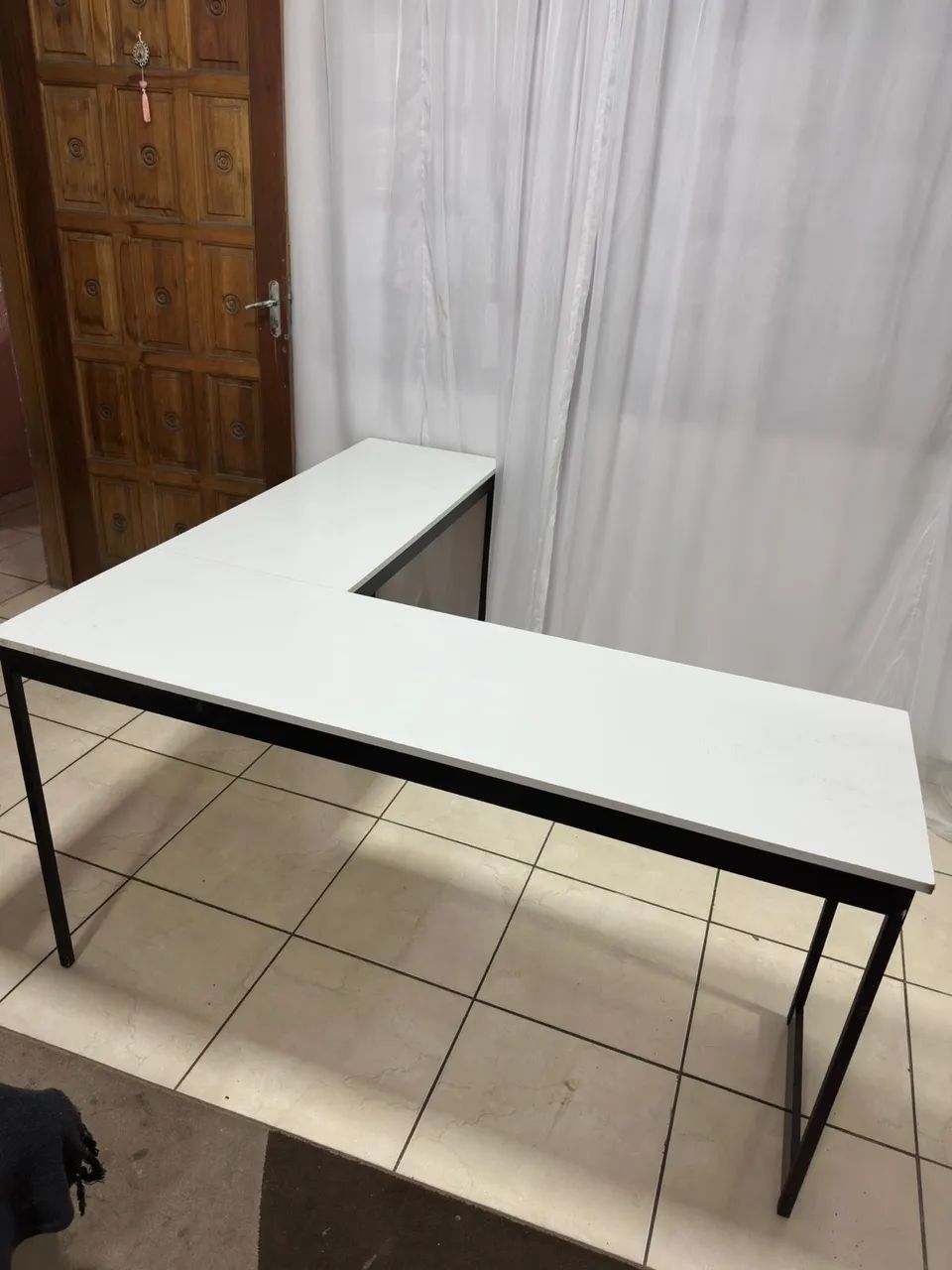 Mesa de escritório em L - Foto 2