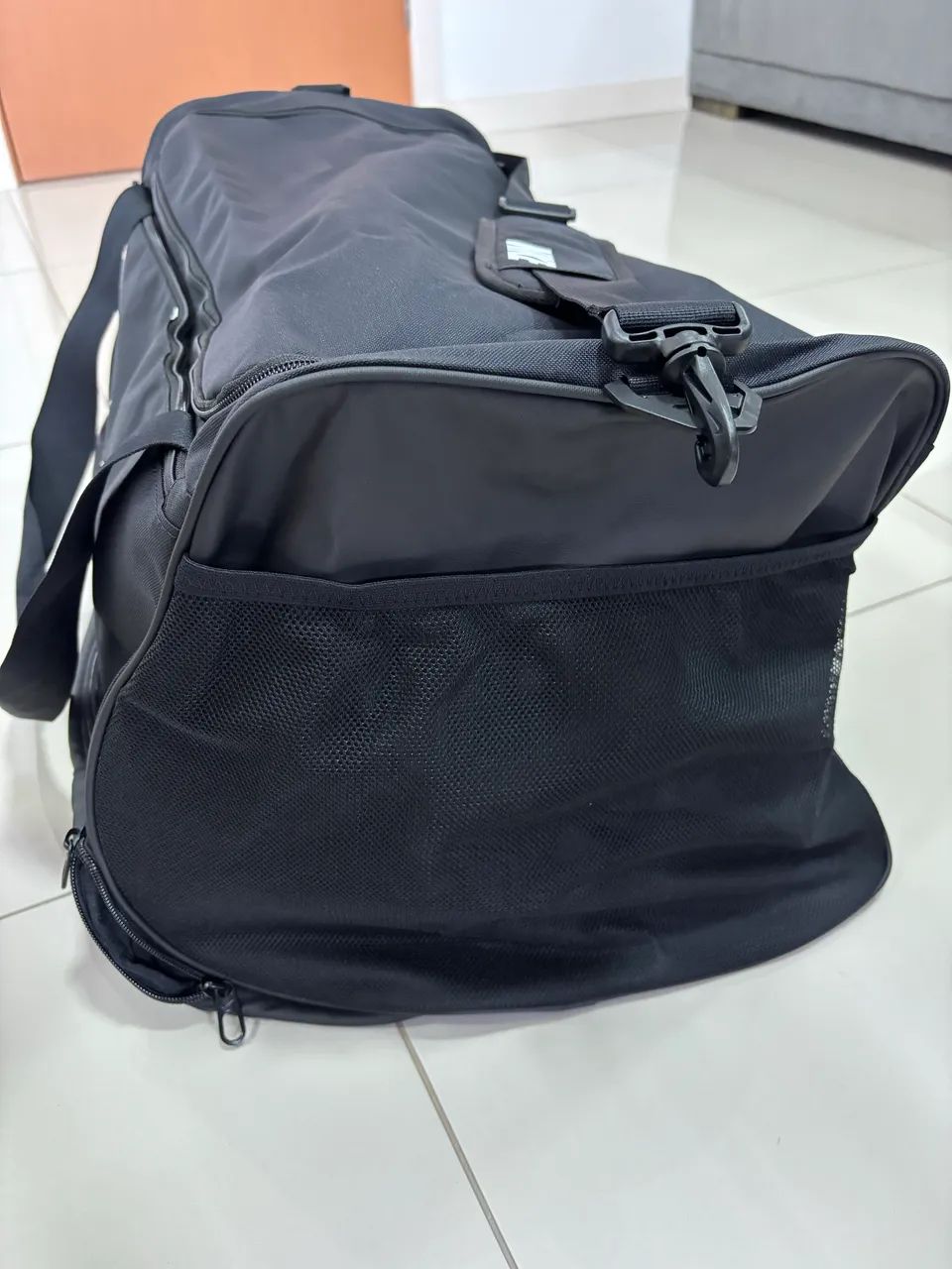 Bolsa viagem NIKE nova, 95L - Foto 5