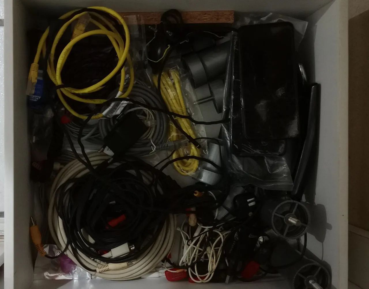 Componentes eletrônicos