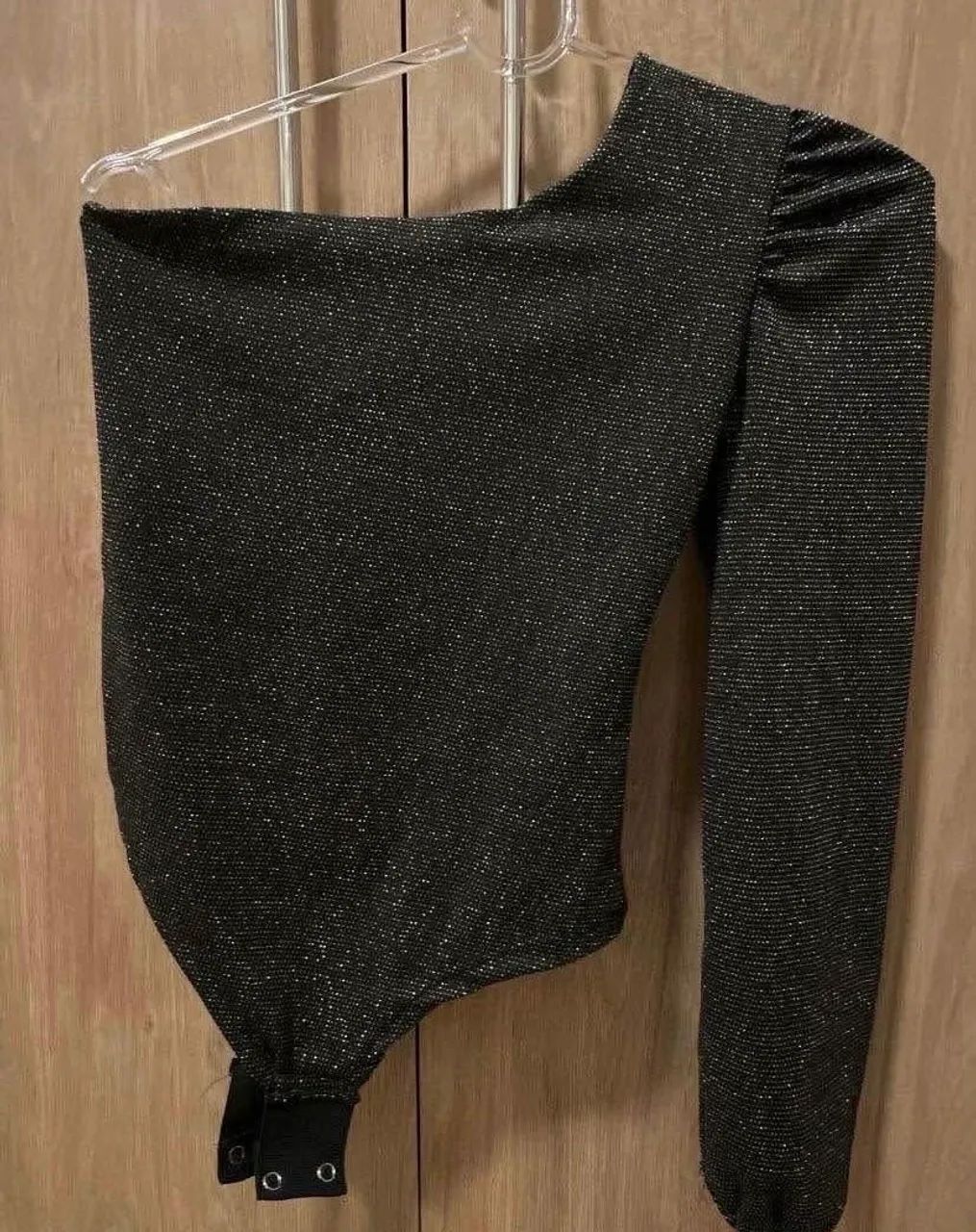 Body preto brilhoso novo