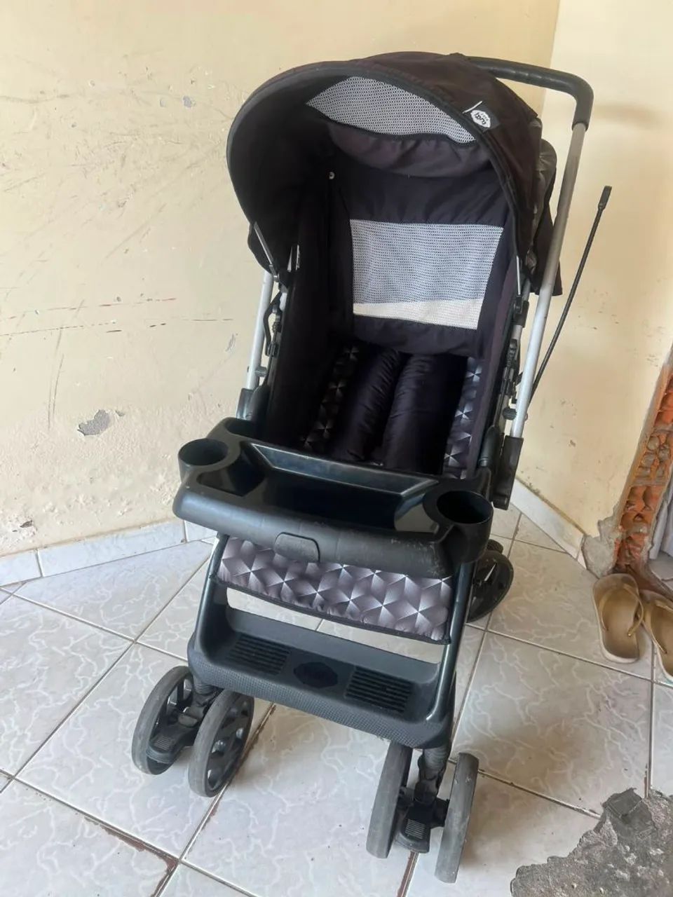 Vendo carrinho de bebê  - Foto 2